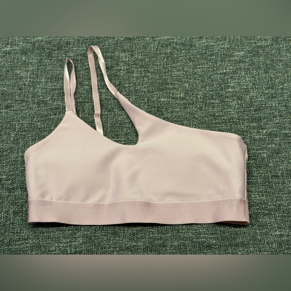 ALO YOGA Airlift All Nighter Sports Bra Sugarplum Pink sz Small One Shoulder - Picture 2 of 5